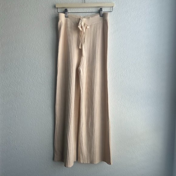 Lulus Pants - Lulu's Wide-Leg Sweater Pants